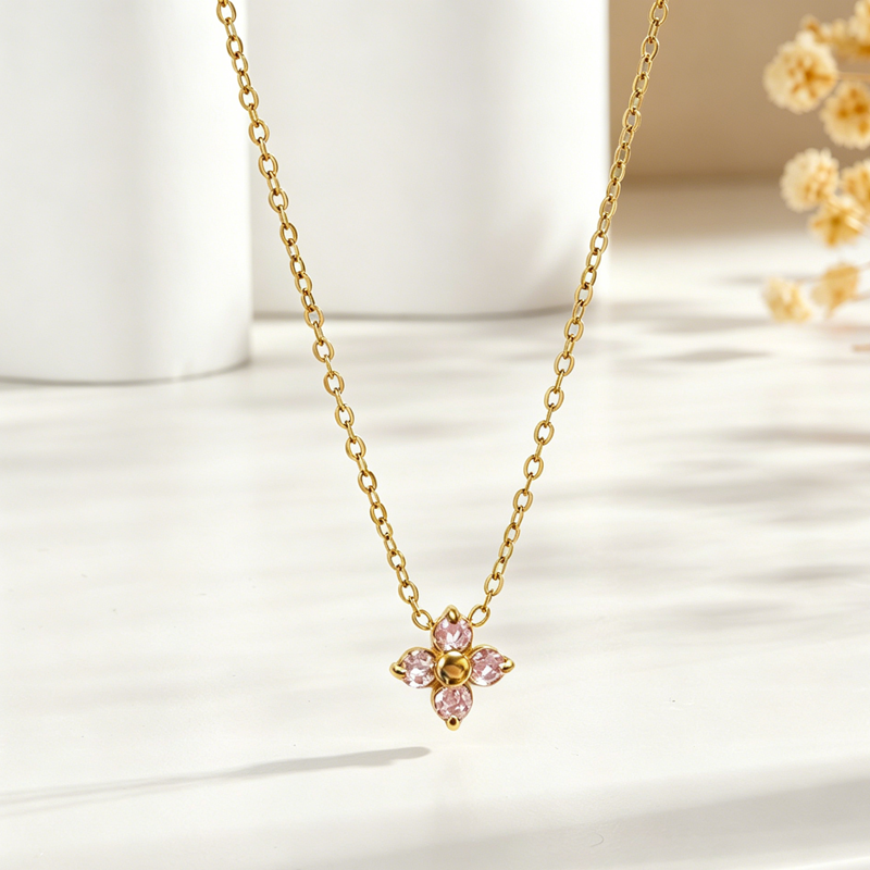 COLLAR TREBOL MINI ROSA