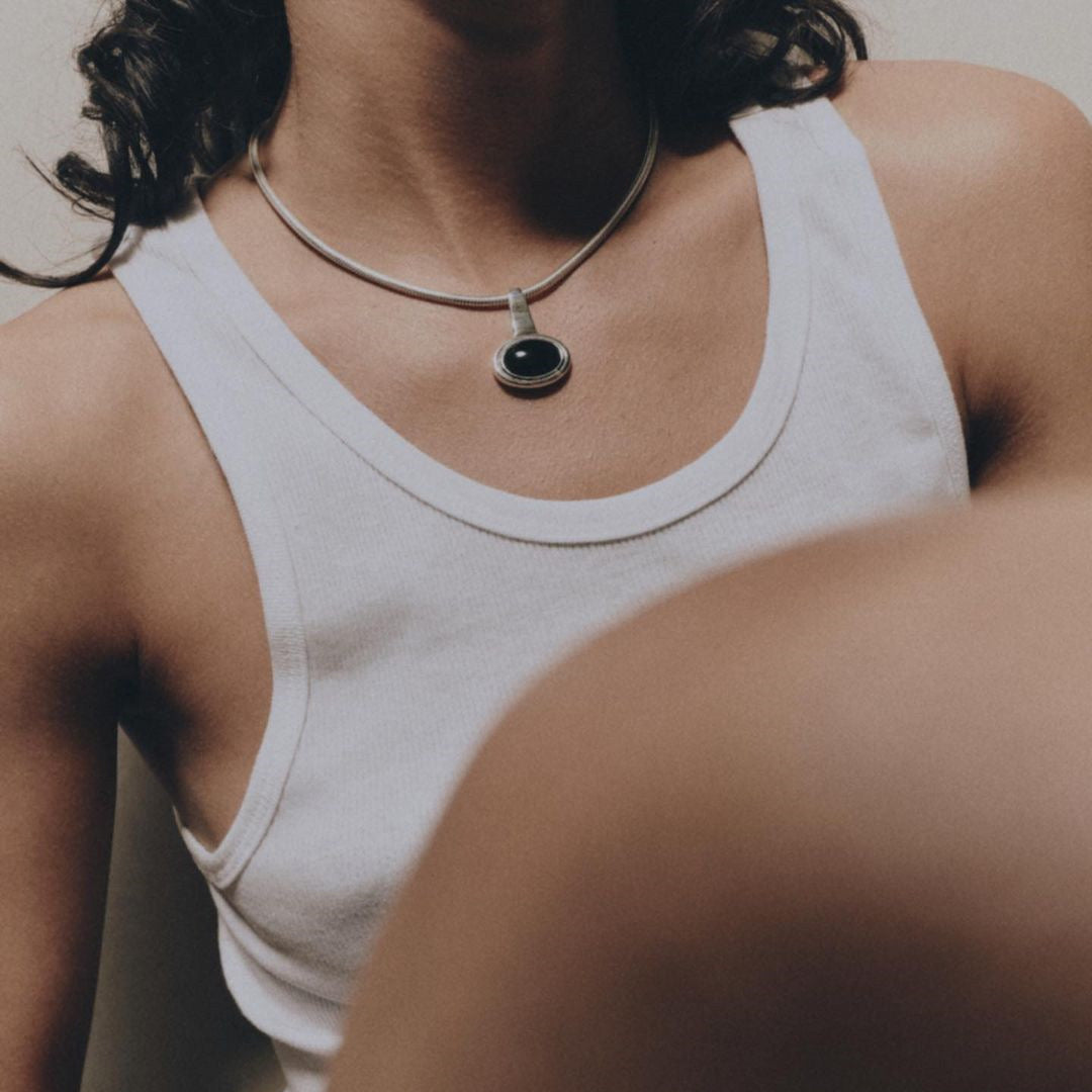 COLLAR OVALADO NEGRO