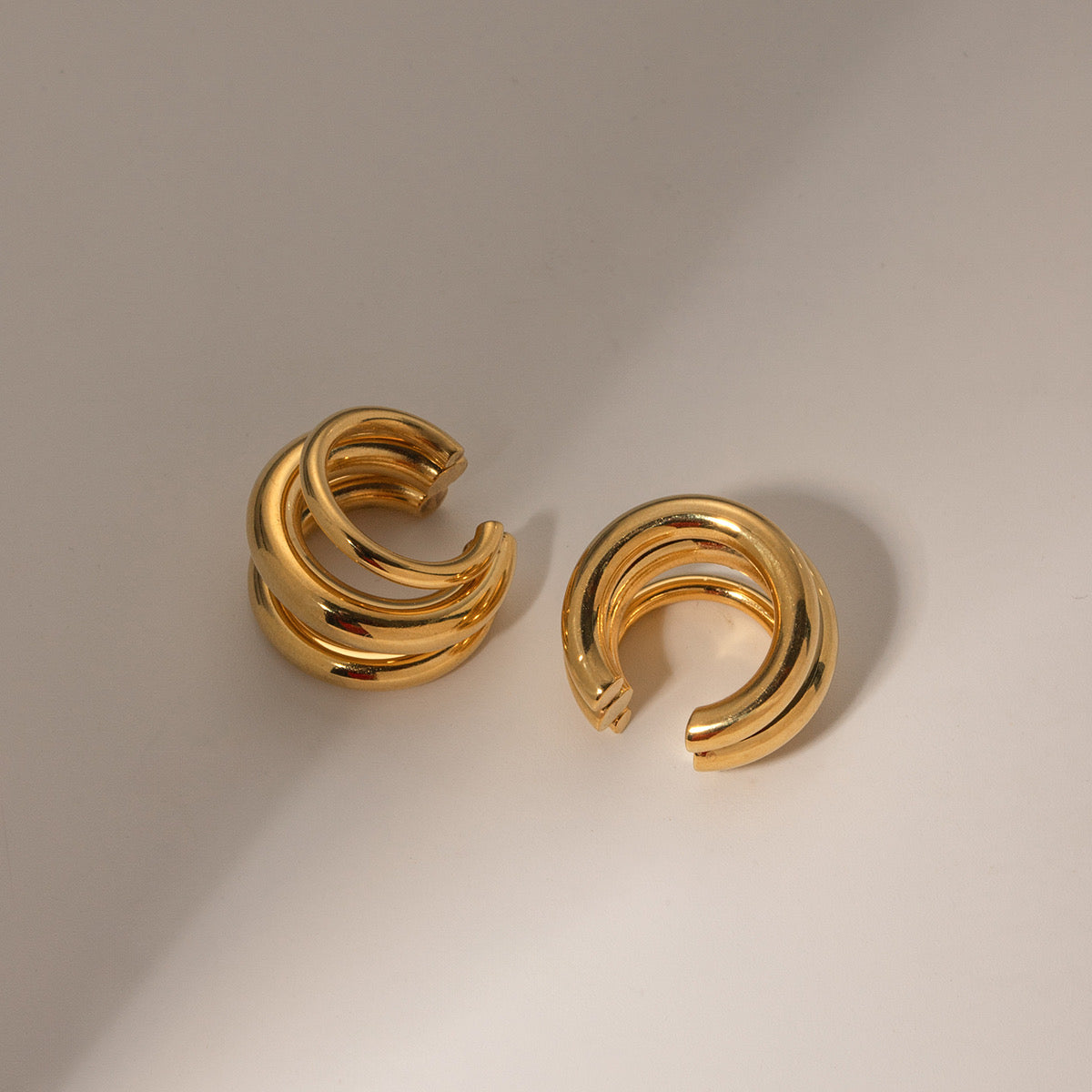 EAR CUFF SEVILLA DORADO