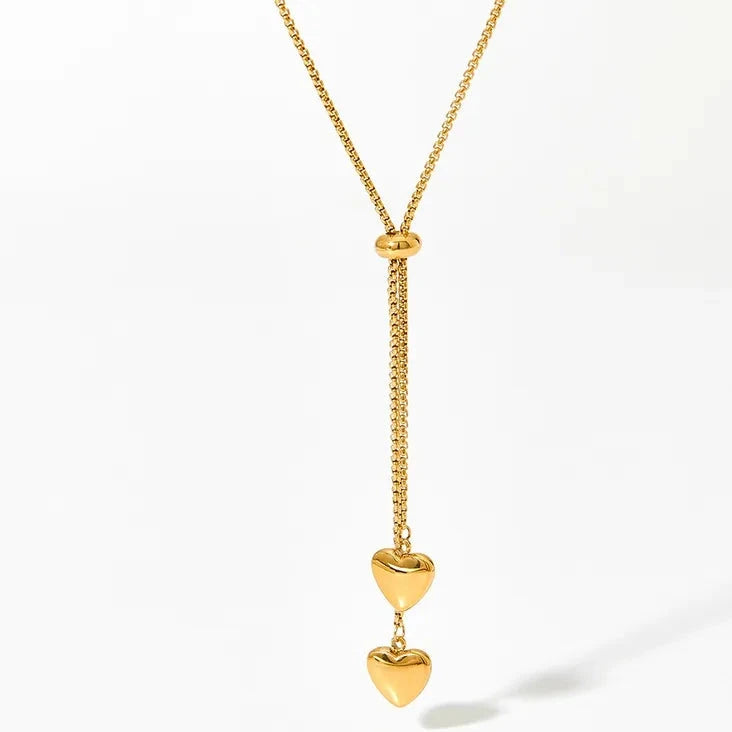 COLLAR COLGANTE CON CORAZON