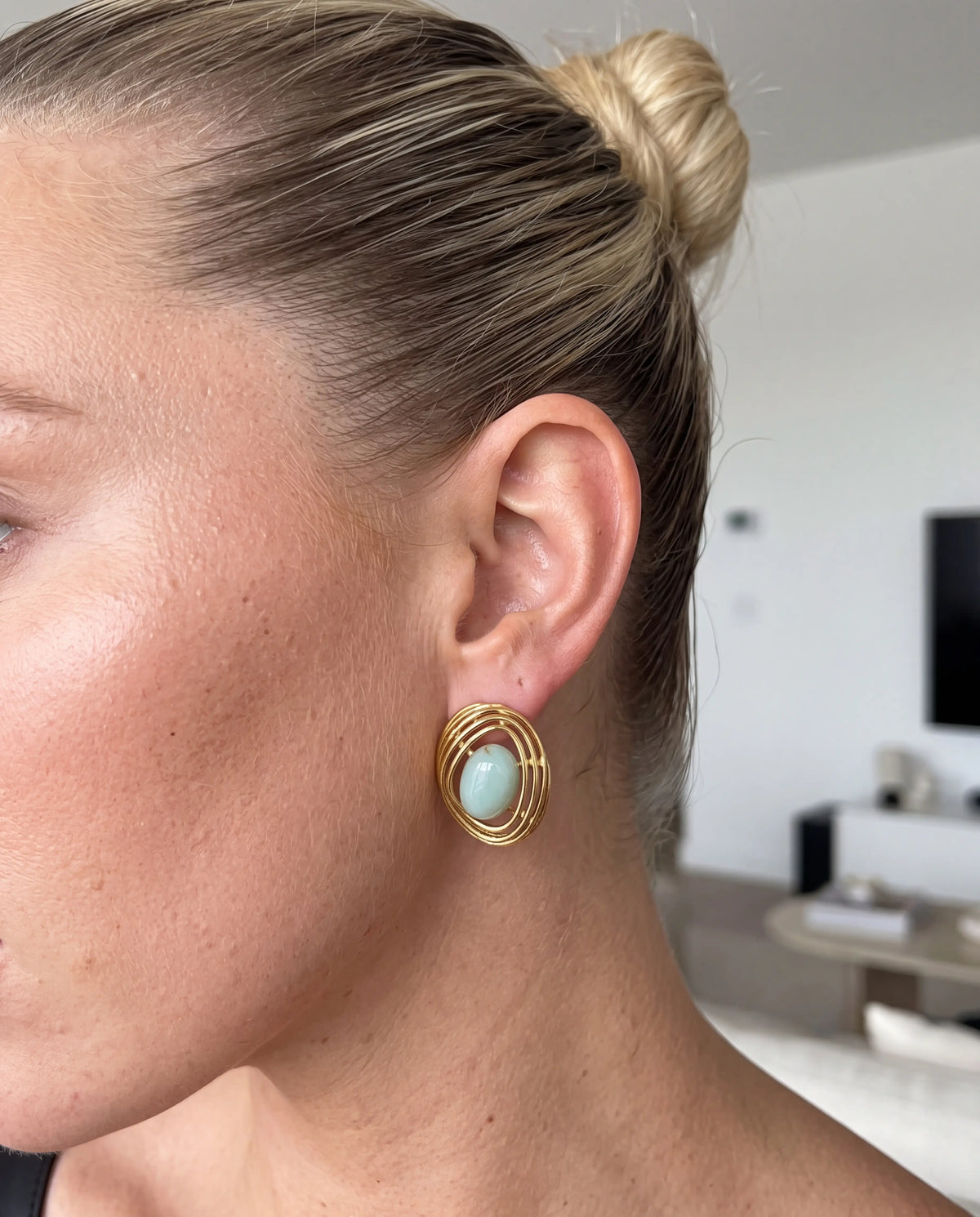 ARETES ADELINE