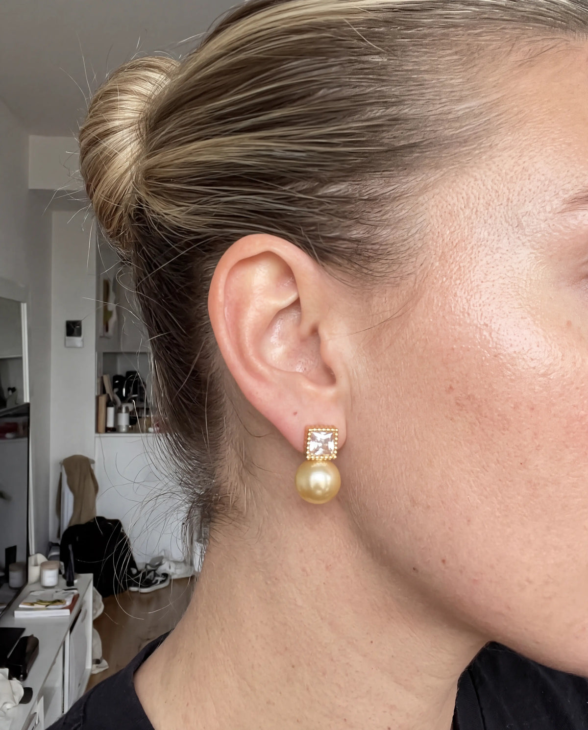 ARETES TAMARA