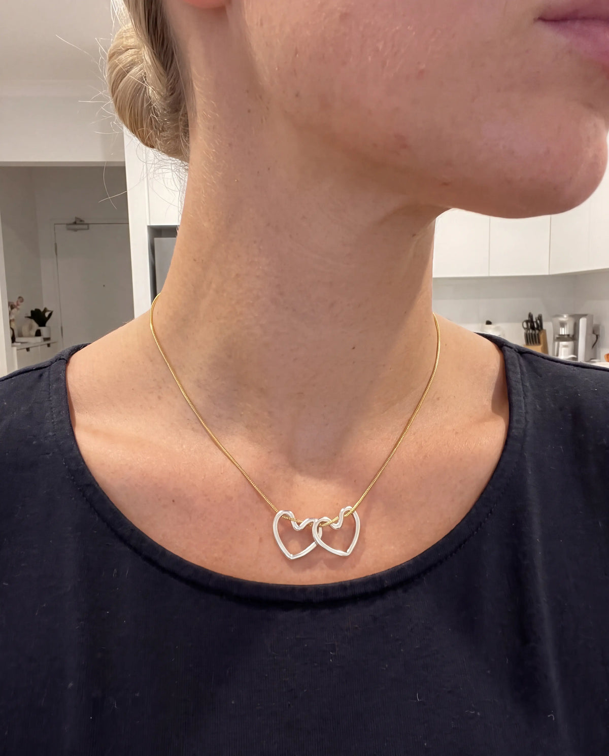 COLLAR CORAZON ENTRELAZADO
