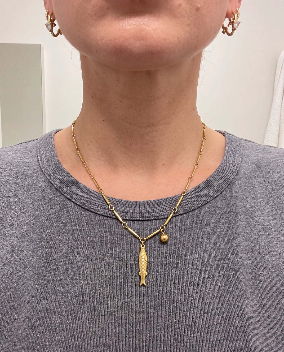 COLLAR FISH ACERO