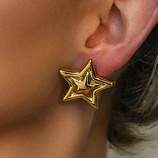 ARETE DOBLE ESTRELLA DORADA