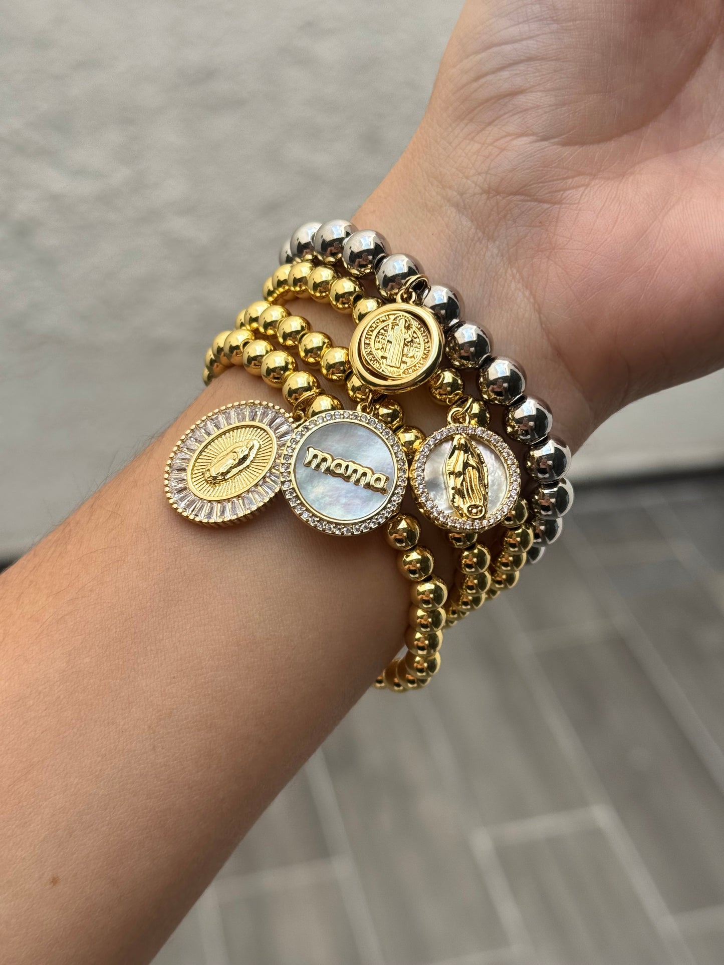 PULSERAS 10 DE MAYO