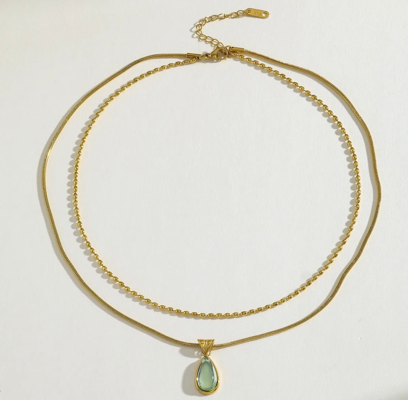 COLLAR GOTITA DORADO