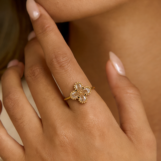 ANILLO TREBOL