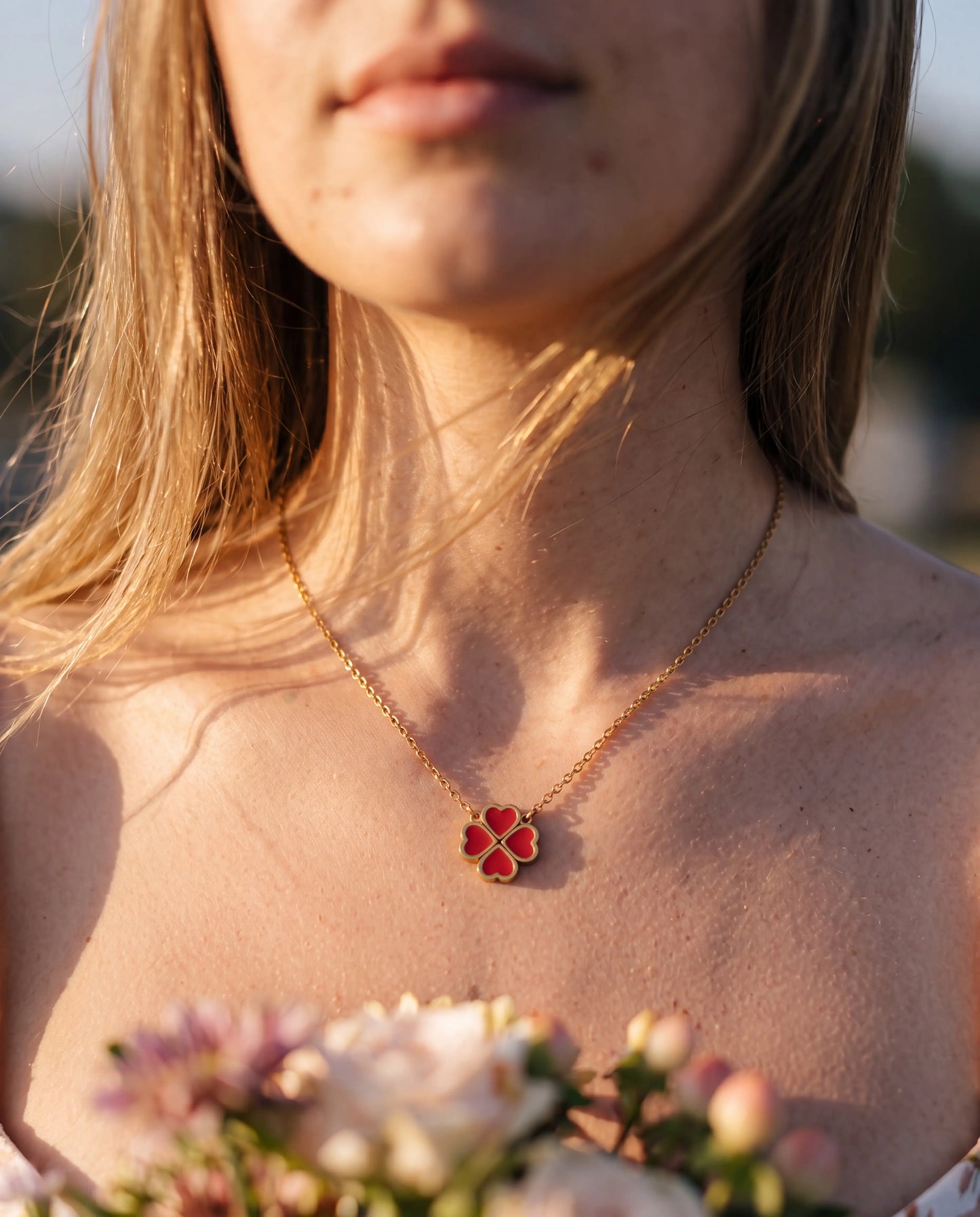 COLLAR TREBOL ACERO