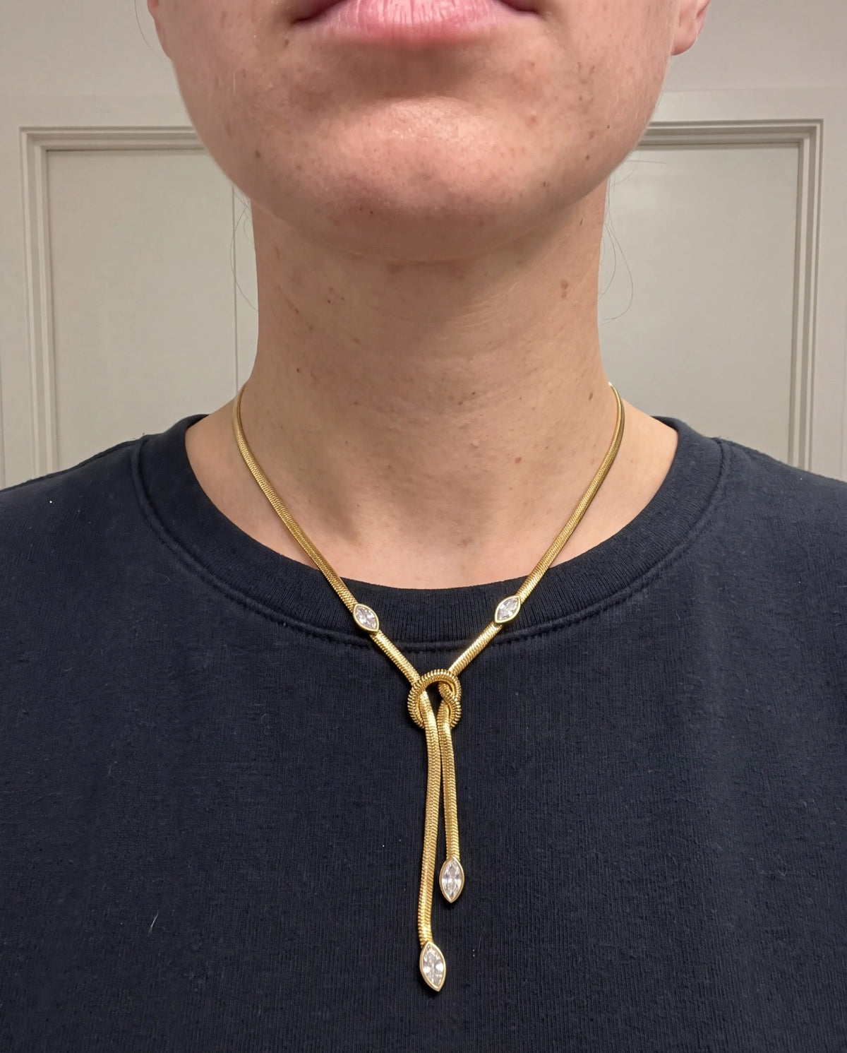 COLLAR BORA