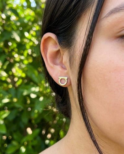 ARETE TIPO FERRAGAMO PLATA ACERO