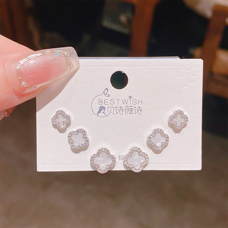 ARETE TREBOLES PLATA