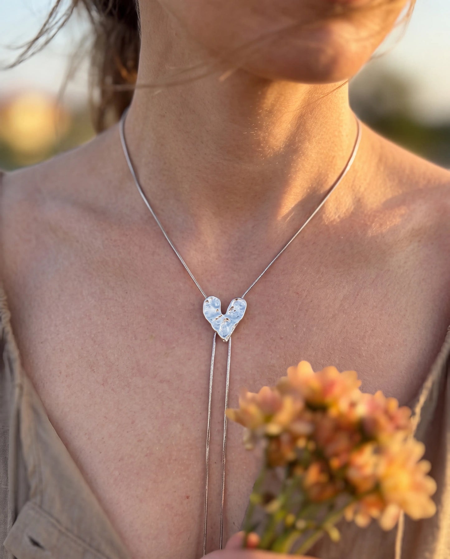 COLLAR CORAZON LARGO
