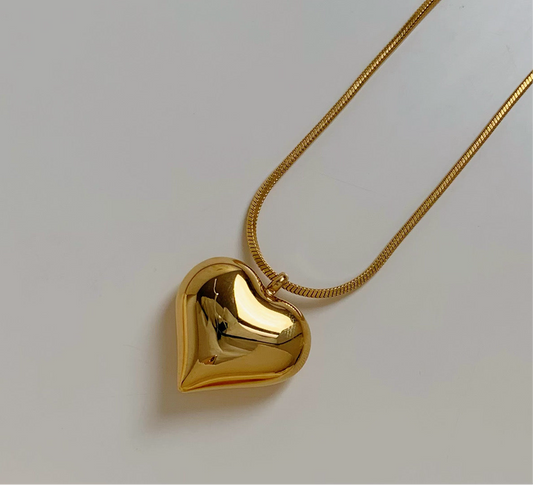 COLLAR CORAZON BOMBITA