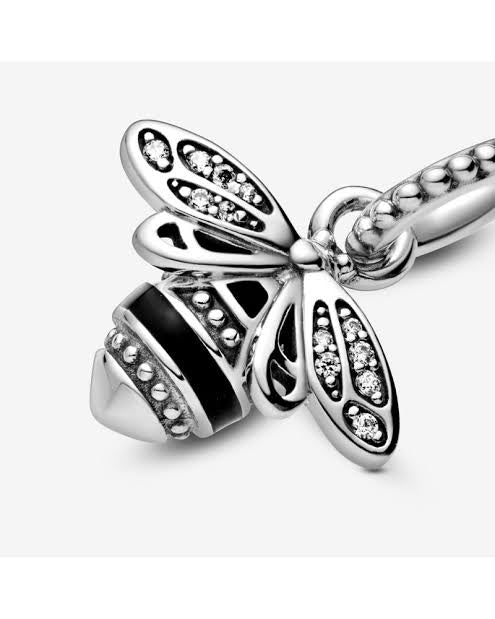 CHARM ABEJA REINA