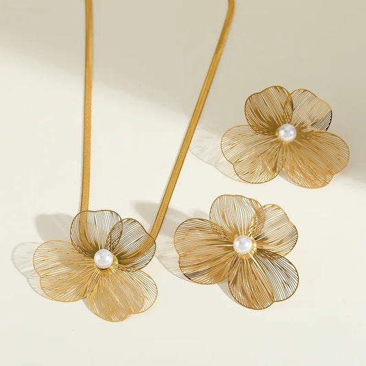 CONJUNTO ELEGANTE FLOR