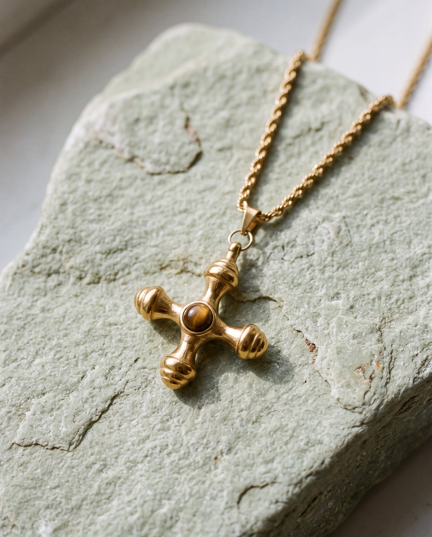 COLLAR CRUZ CAFE