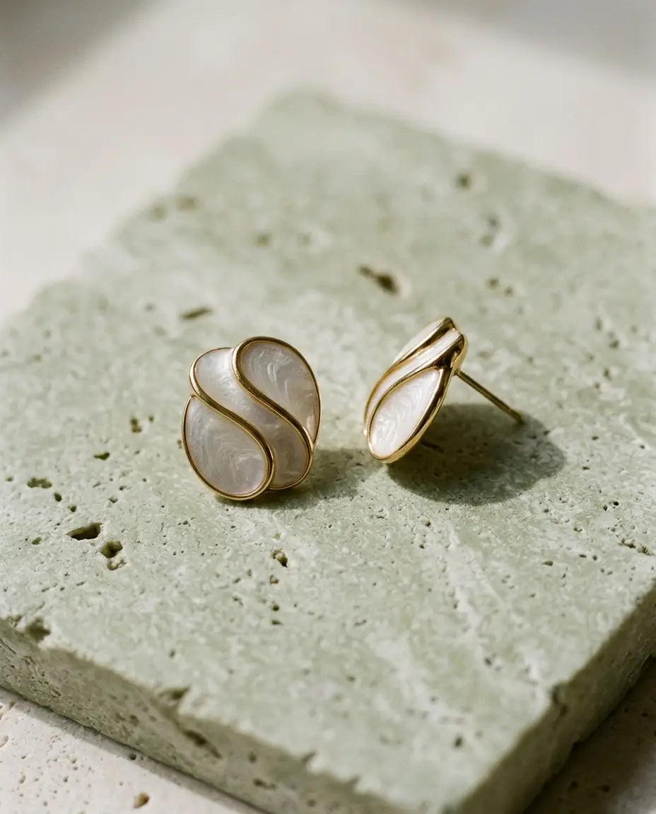 ARETES OKER