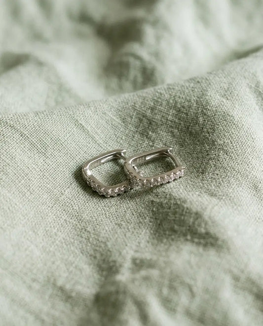 ARETES CASSANDRA