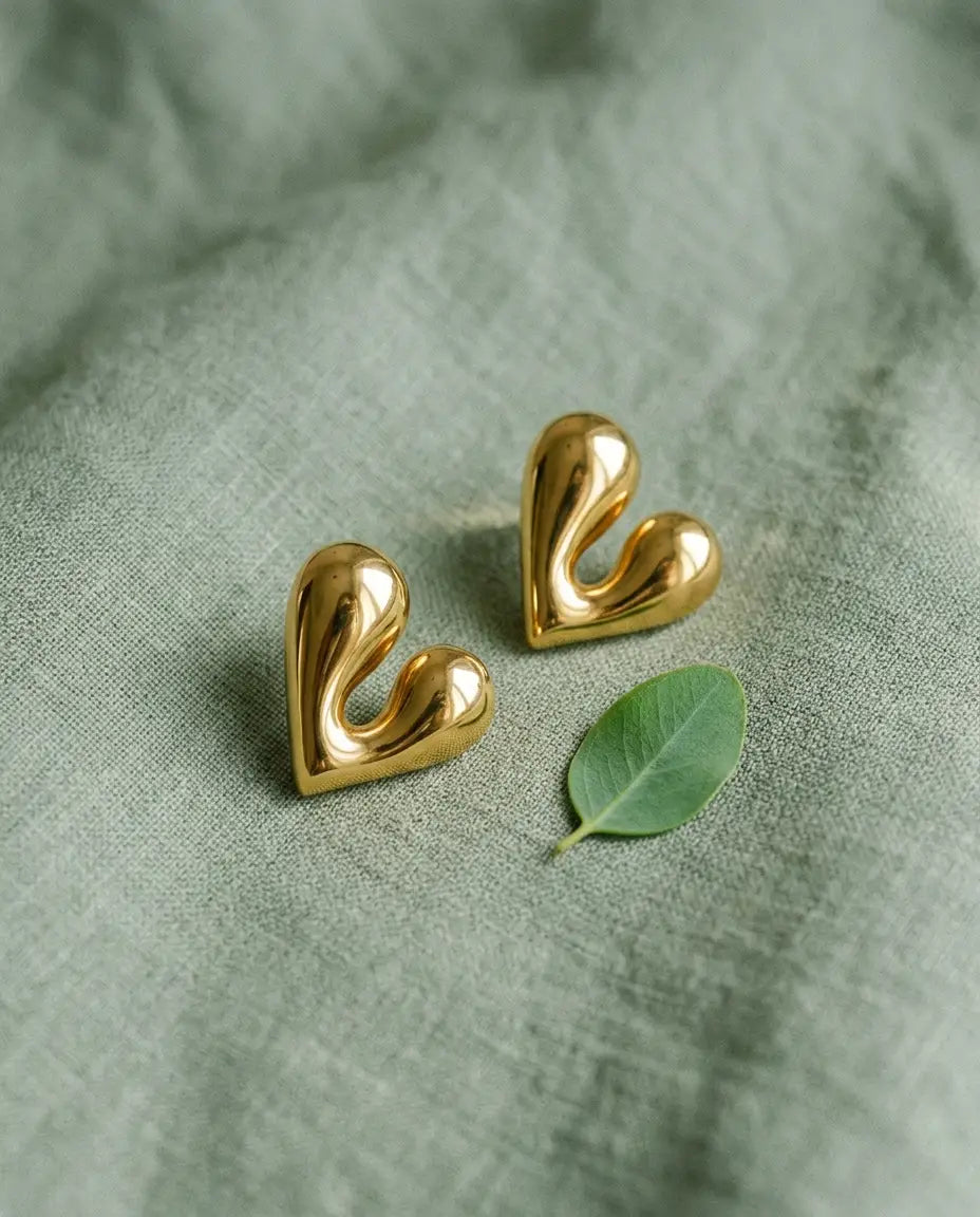 ARETES AMORA