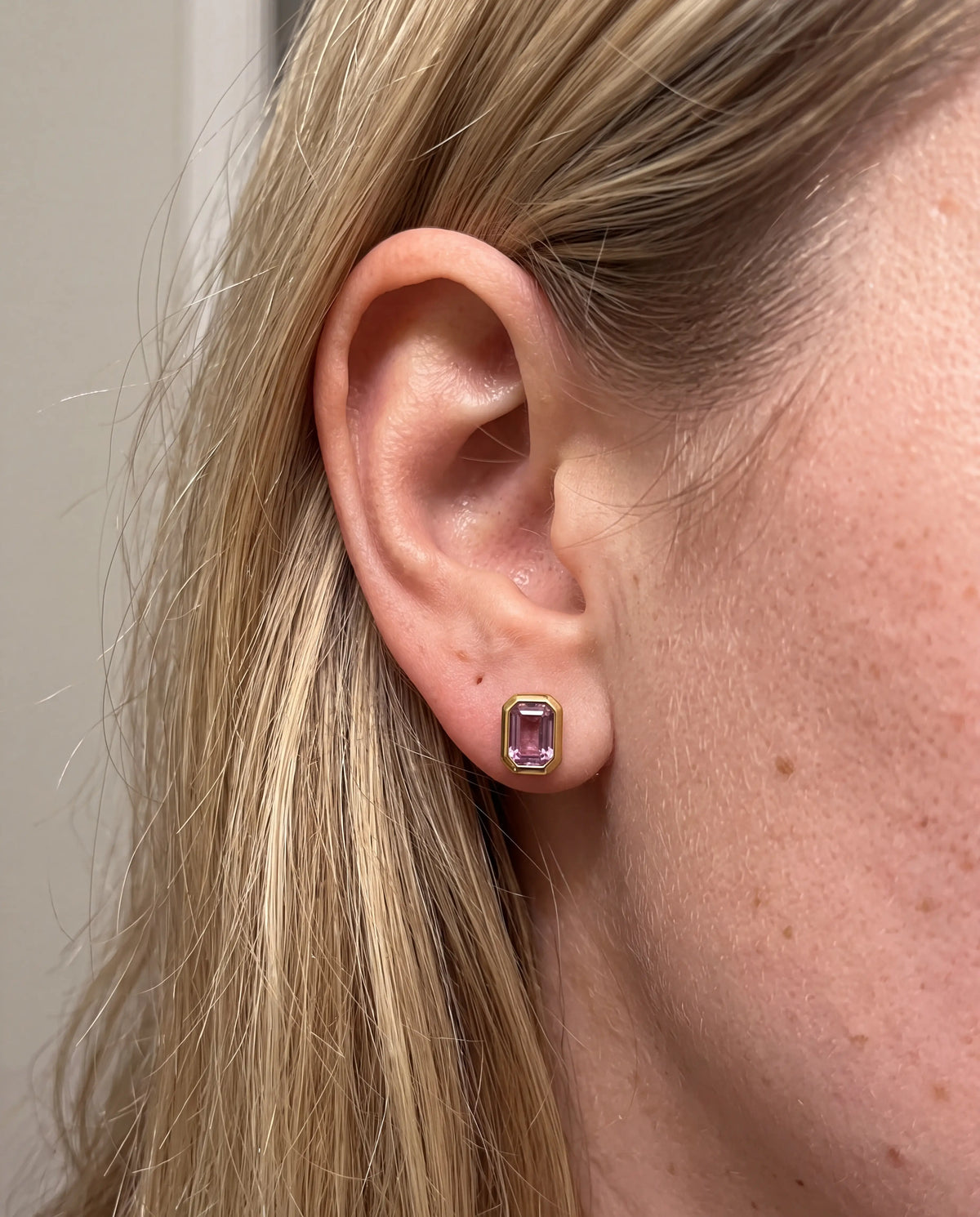 ARETES IDALIA