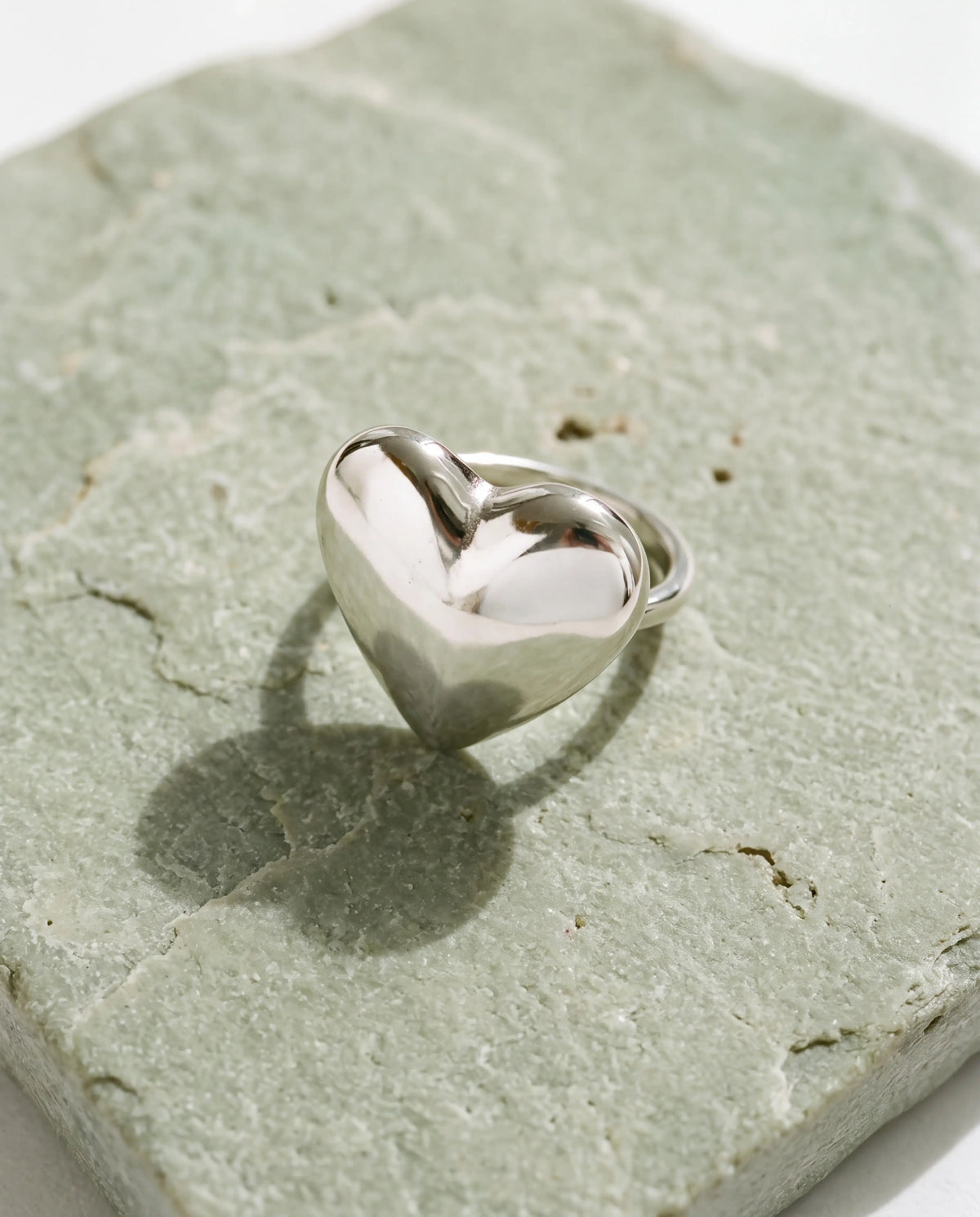 ANILLO CORAZON ACERO PLATA