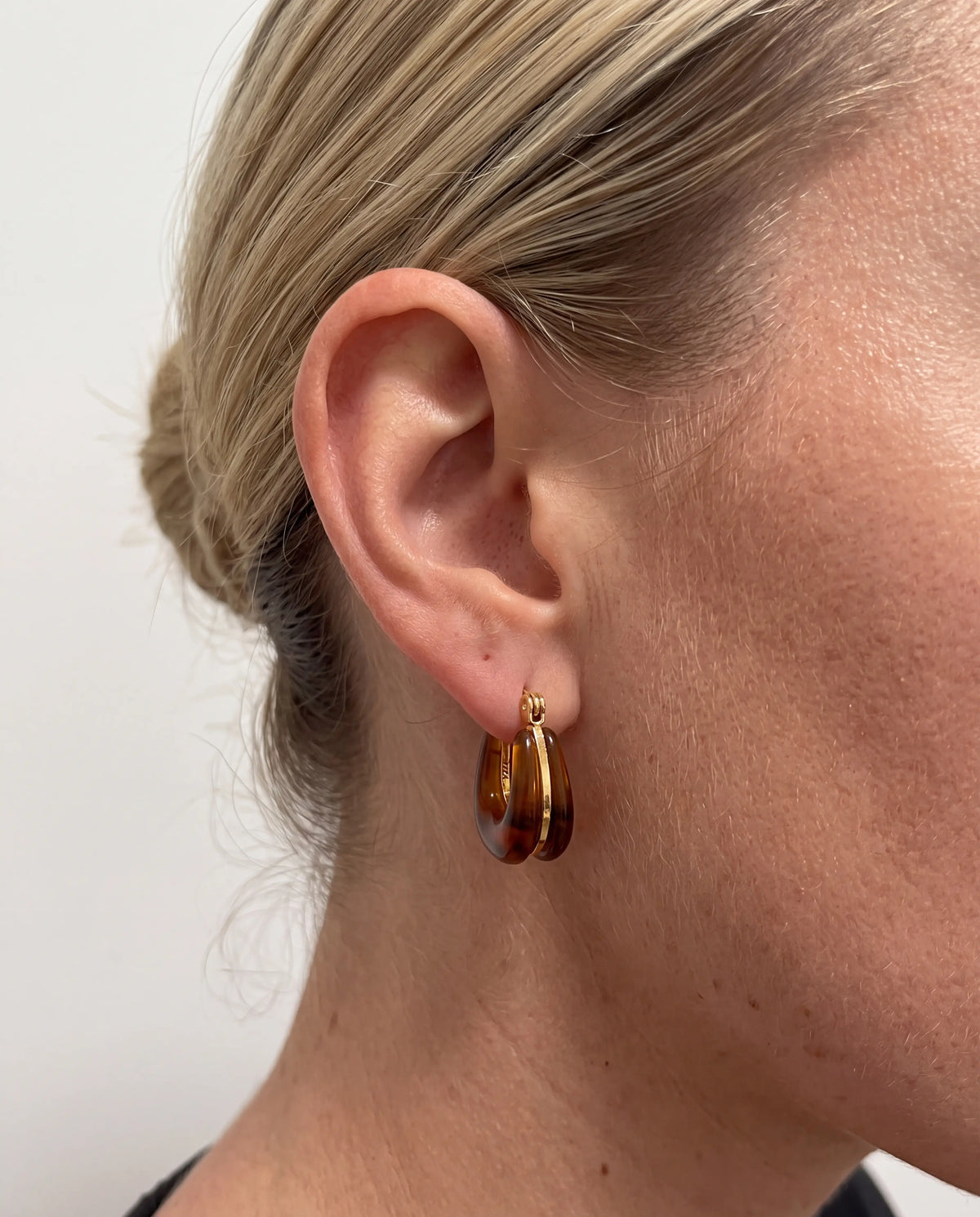ARETES TAUPE